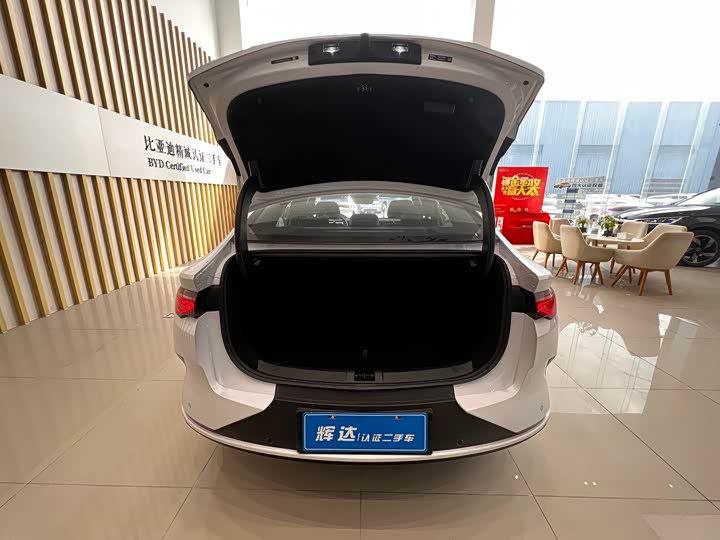 Фото 5 - BYD Qin L