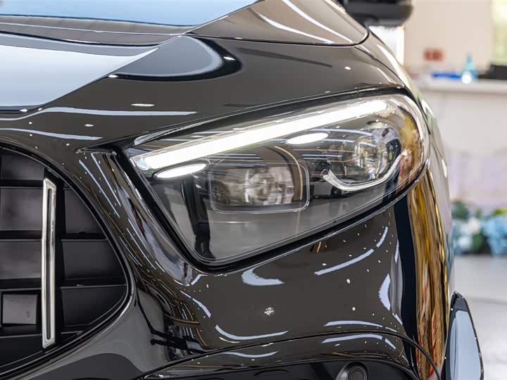 Фото 6 - Mercedes-Benz A-Class AMG