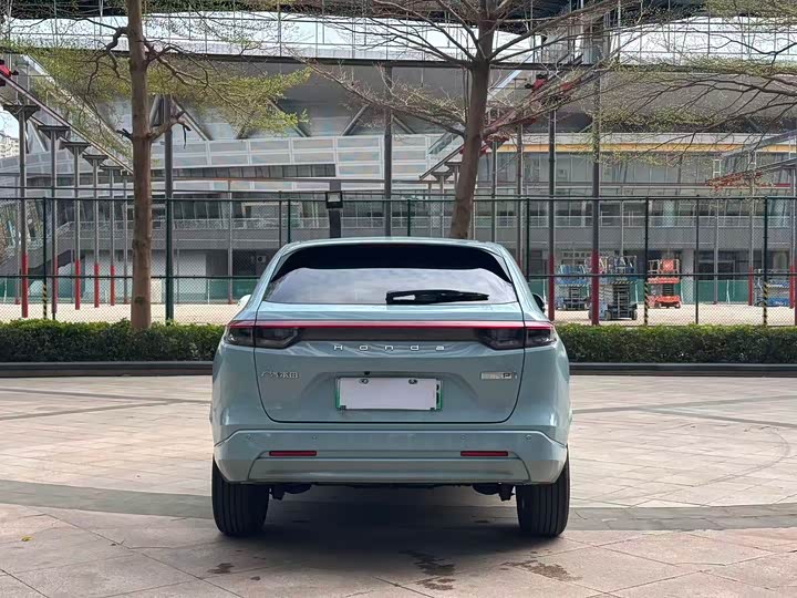 Фото 8 - Honda e:NP1