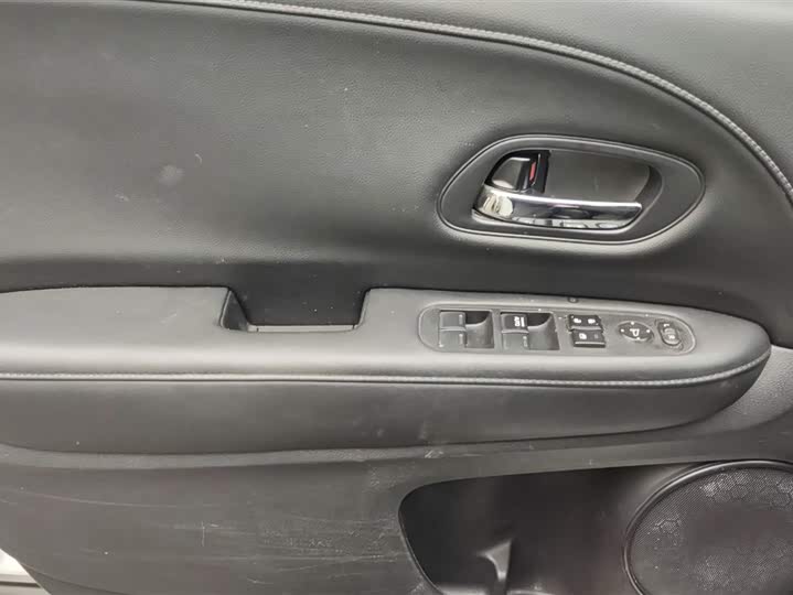 Фото 7 - Honda XR-V