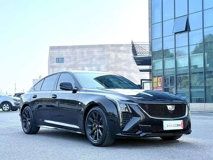 Фото 8 - Cadillac CT5