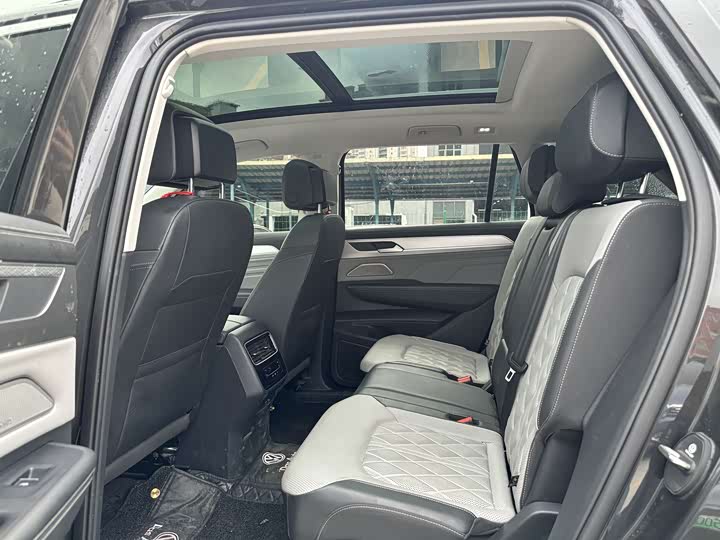 Photo 5 - Volkswagen Tavendor