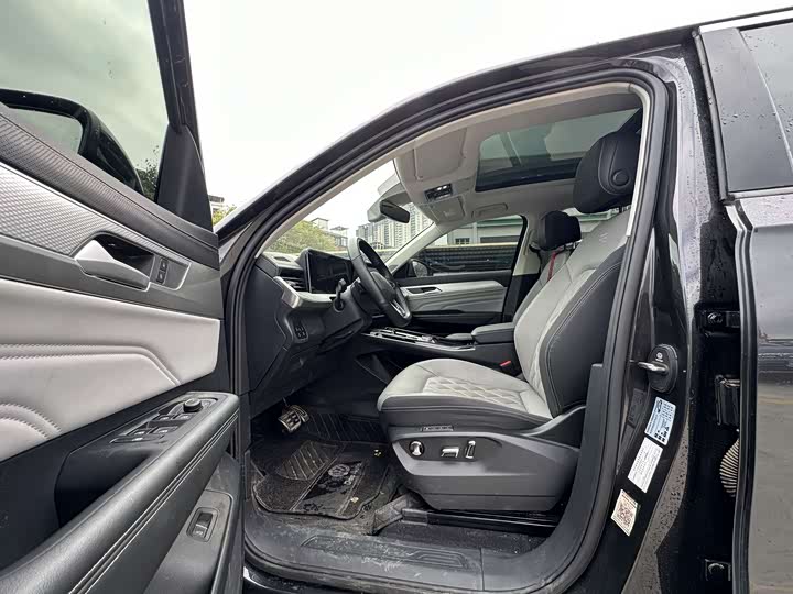 Photo 6 - Volkswagen Tavendor