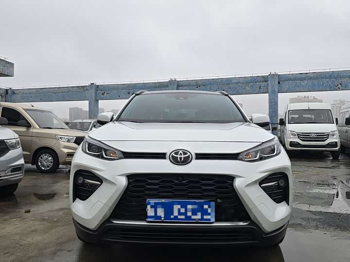 Фото 2 - Toyota Wildlander