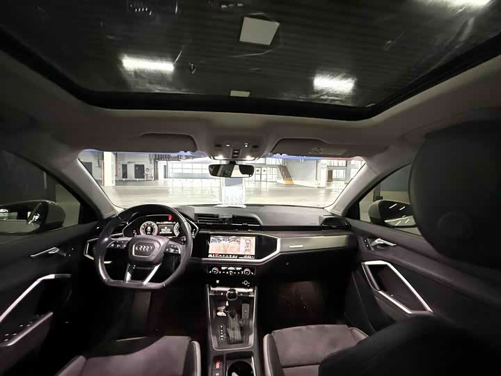 Фото 9 - Audi Q3