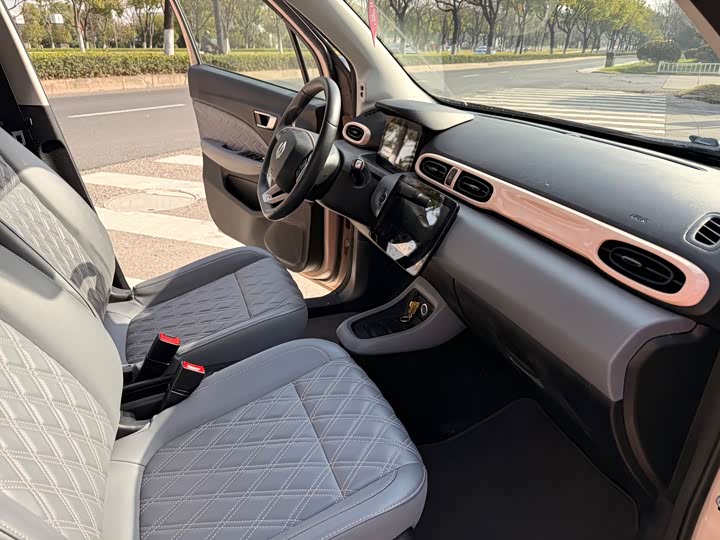 Фото 8 - Leapmotor T03