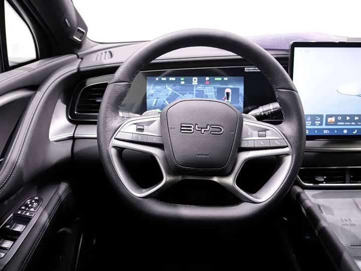 Фото 3 - BYD Sea Lion 07 EV