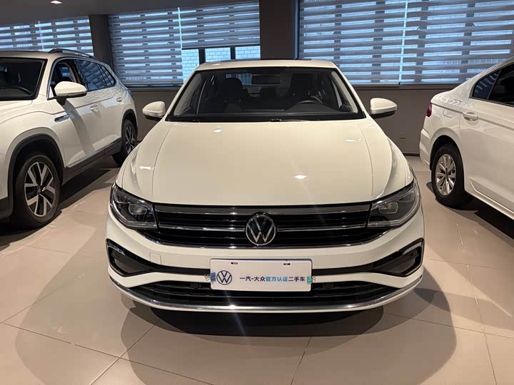 Фото 2 - Volkswagen Bora