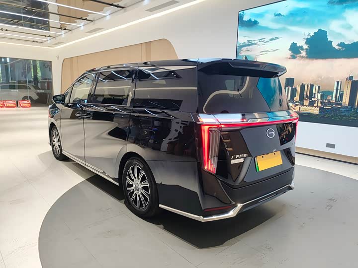 Фото 5 - GAC Trumpchi E9