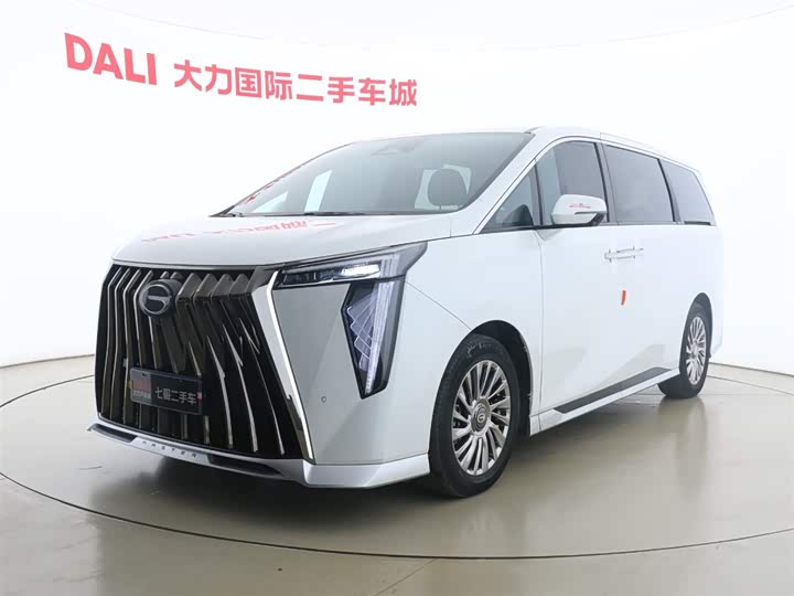 Фото 1 - GAC Trumpchi M8