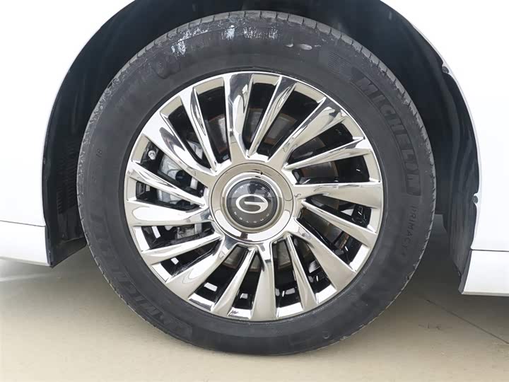 Фото 5 - GAC Trumpchi M8