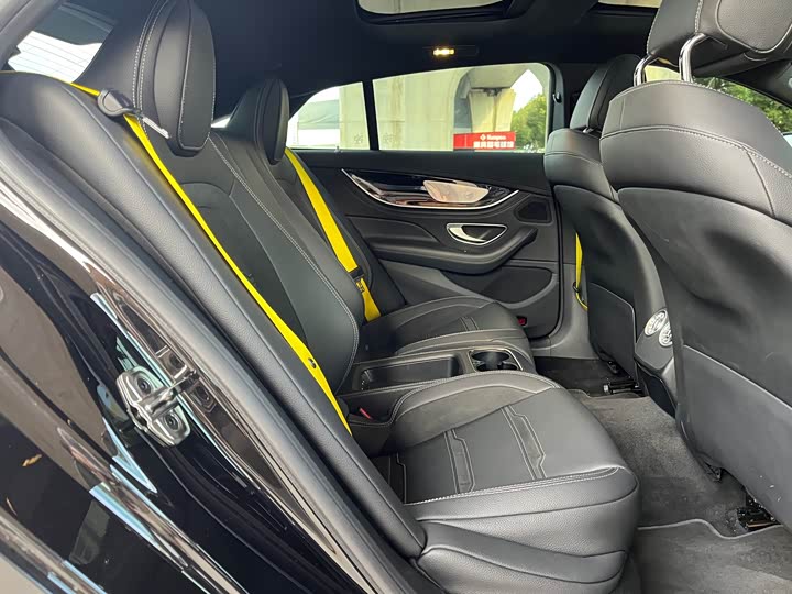 Фото 7 - Mercedes-Benz AMG GT