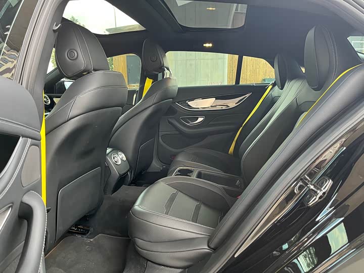 Фото 8 - Mercedes-Benz AMG GT