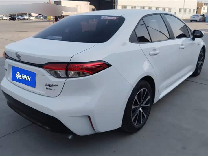 Фото 3 - Toyota Levin