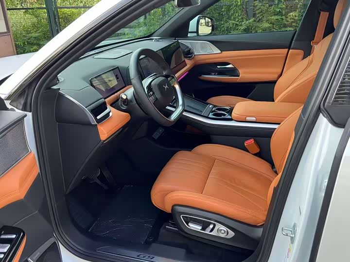 Фото 4 - XPeng G9