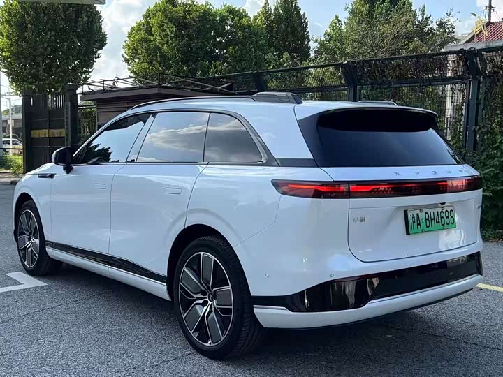 Фото 9 - XPeng G9