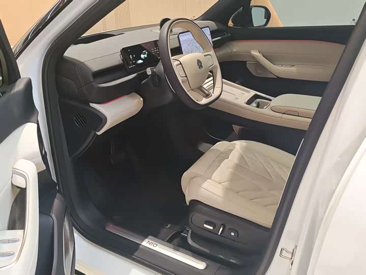 Фото 8 - Nio ES6