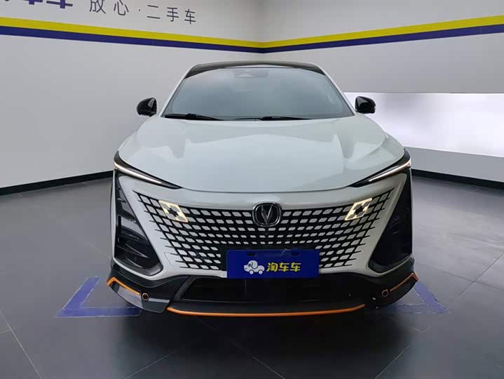 Фото 2 - Changan UNI-T