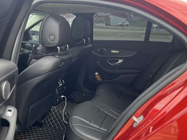 Фото 9 - Mercedes-Benz C-Class