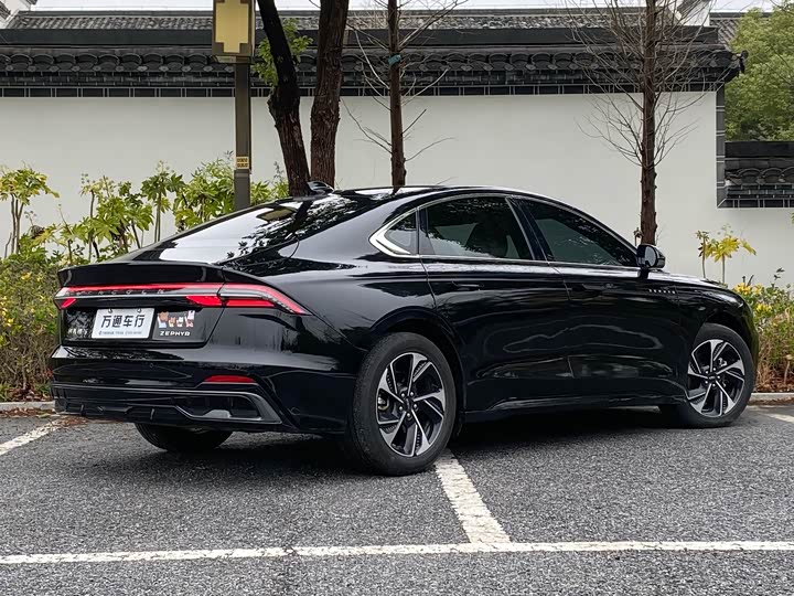 Фото 5 - Lincoln Z (Zephyr)