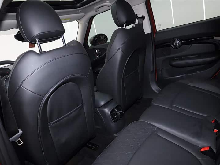 Фото 7 - Mini Clubman