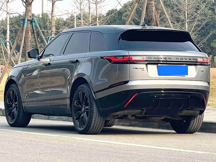 Фото 7 - Land Rover Range Rover Velar