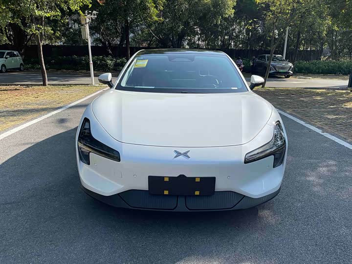 Фото 2 - XPeng Mona M03