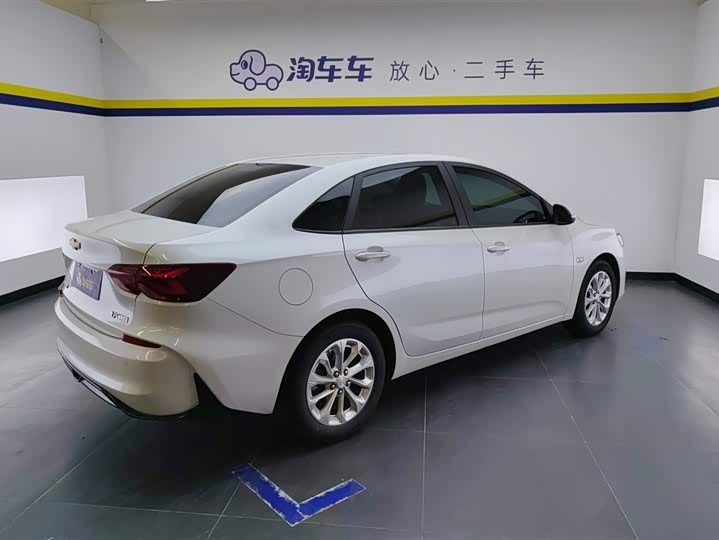 Фото 3 - Chevrolet Monza