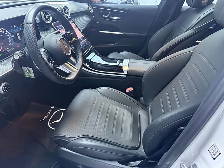 Фото 4 - Mercedes-Benz C-Class