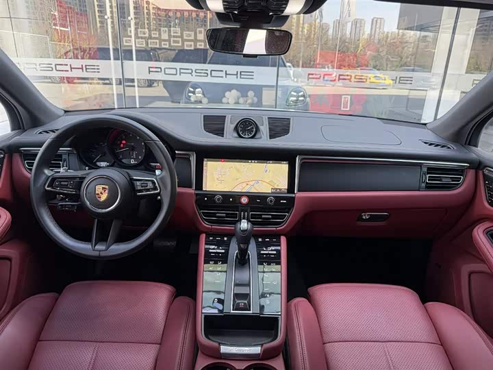 Фото 8 - Porsche Macan