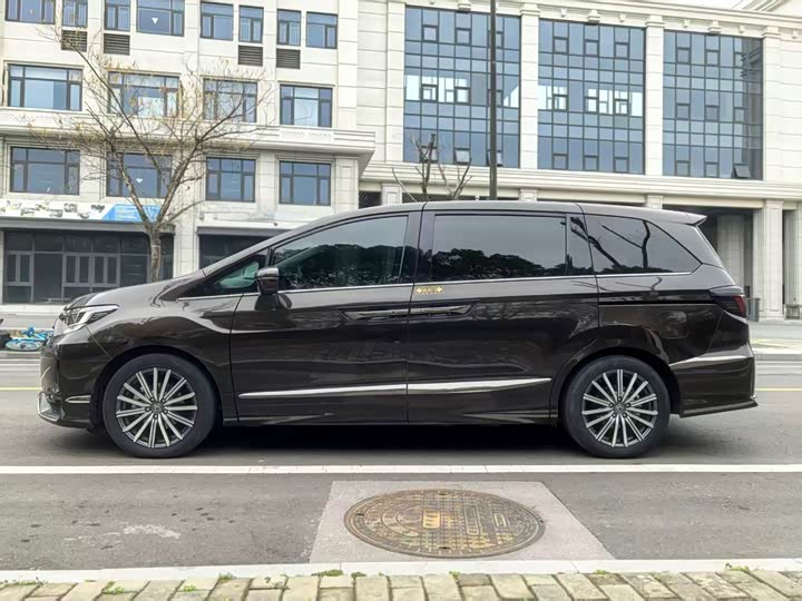 Фото 7 - Honda Elysion