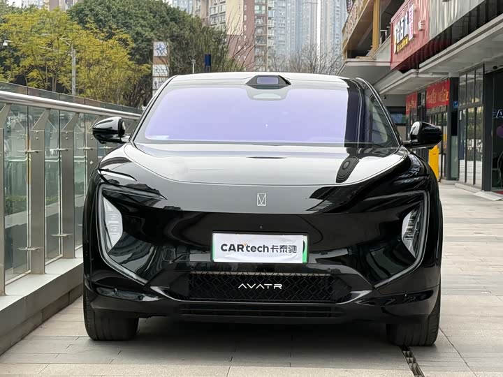 Фото 2 - Avatr 07