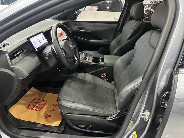 Фото 9 - BYD Qin Plus