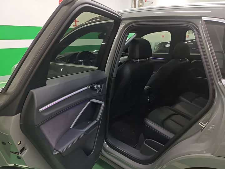 Фото 5 - Audi Q3