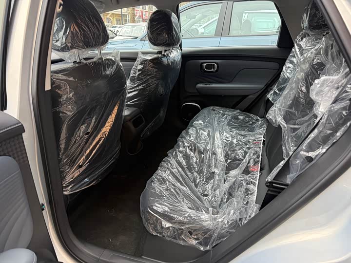 Фото 6 - GAC Aion UT