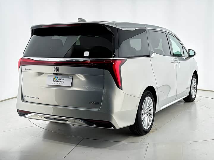 Фото 3 - Buick GL8 Century