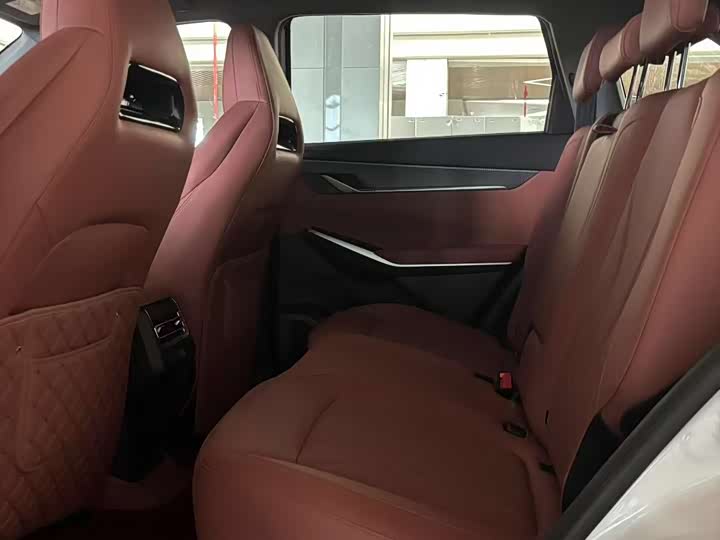 Фото 7 - Changan CS75 Plus