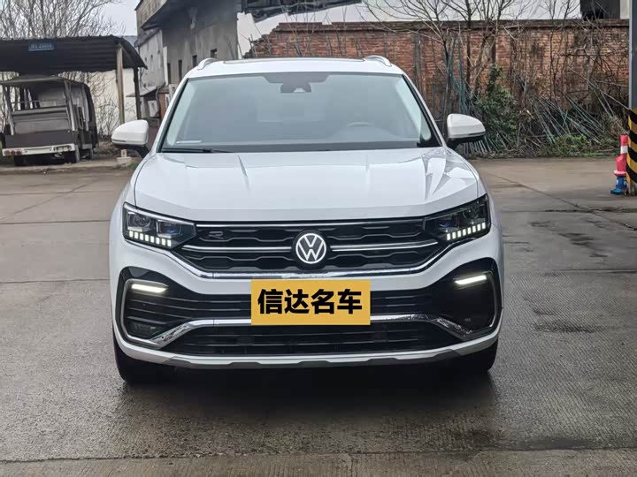 Фото 2 - Volkswagen Tayron X