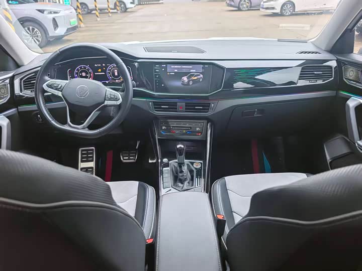 Фото 9 - Volkswagen Tayron X