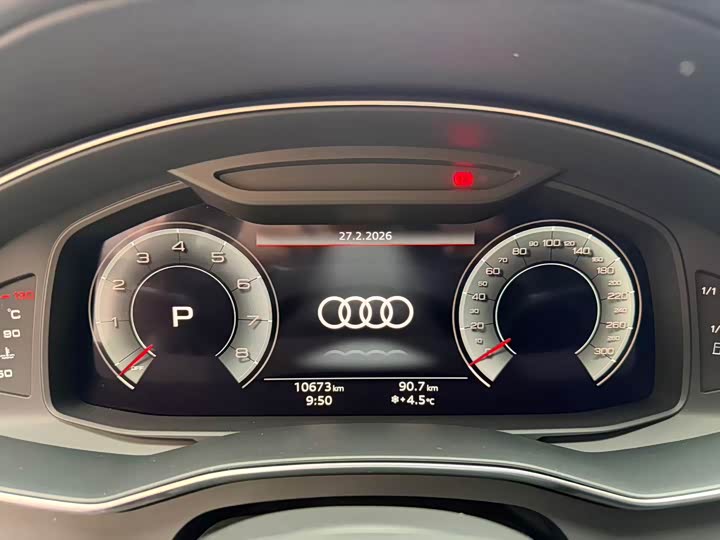 Фото 7 - Audi A6L