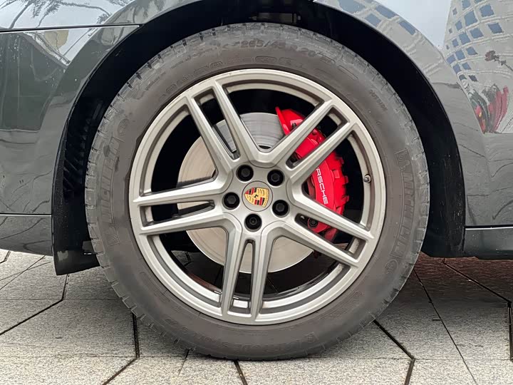 Фото 8 - Porsche Macan