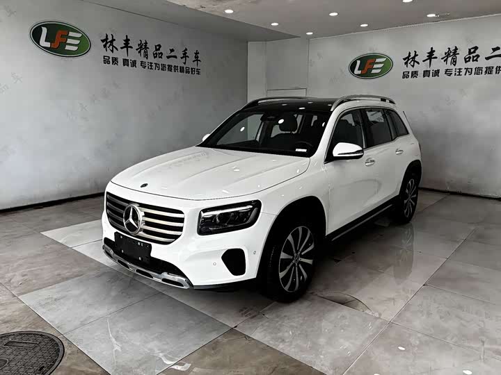 Фото 1 - Mercedes-Benz GLB-Class