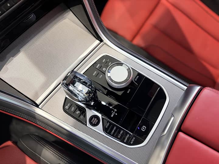 Фото 7 - BMW 8 Series