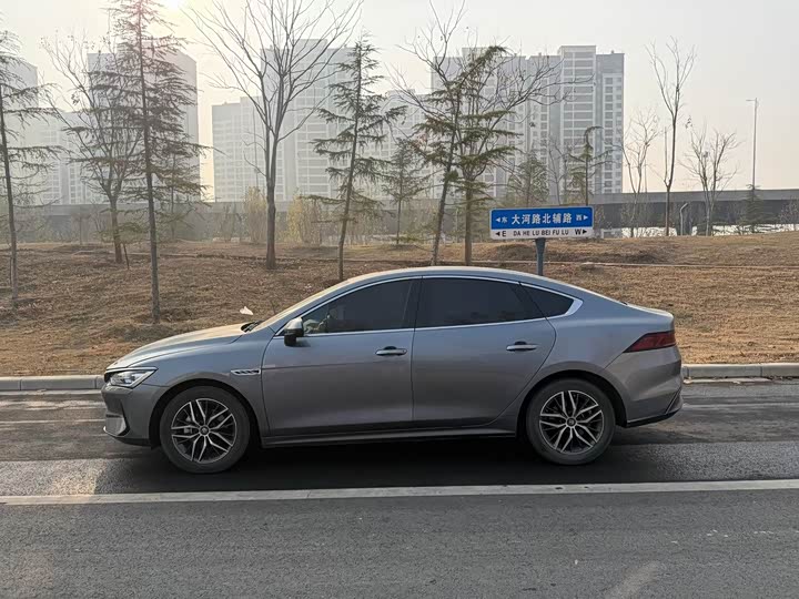 Photo 7 - BYD Qin Plus