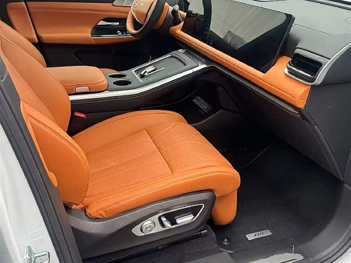 Фото 8 - XPeng G9