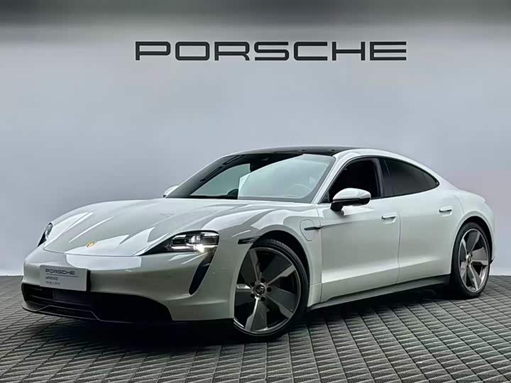 Photo 1 - Porsche Taycan