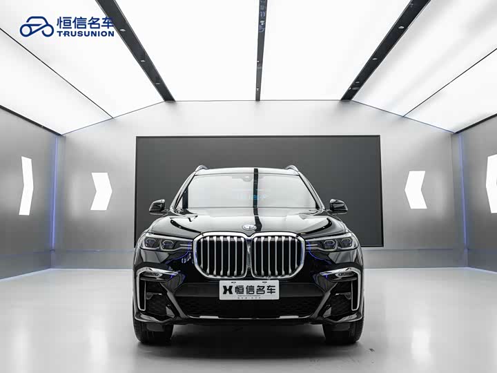 Фото 2 - BMW X7