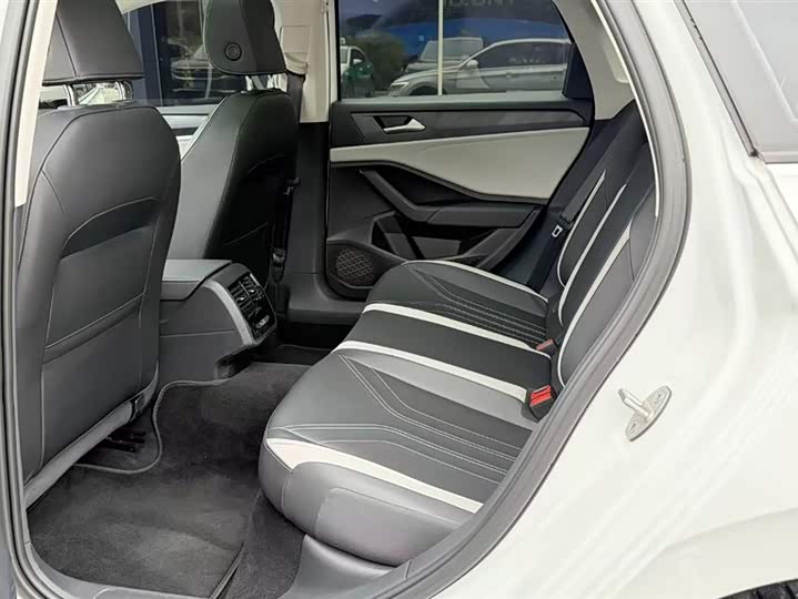 Фото 8 - Jetta VA7