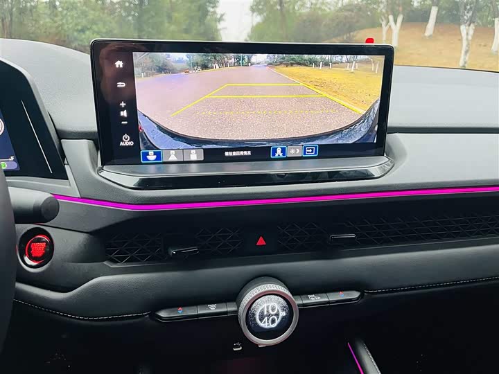 Фото 4 - Honda Accord