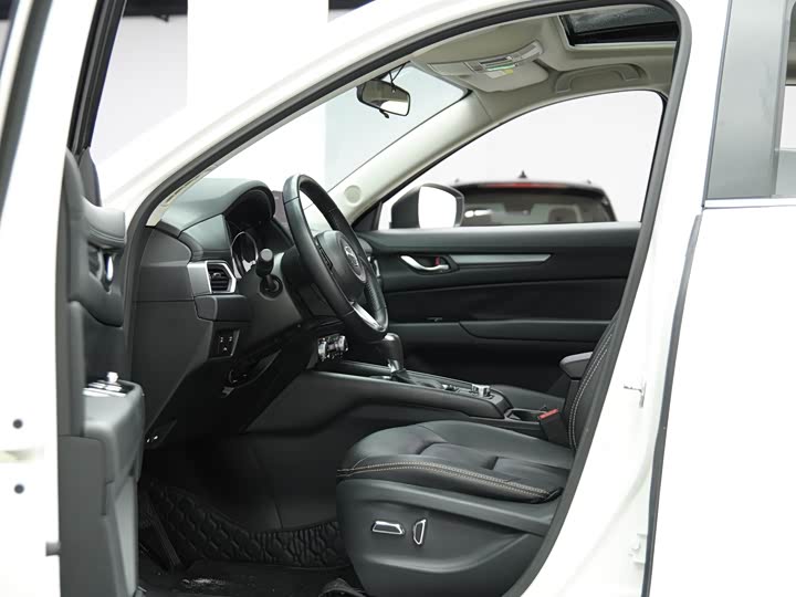 Фото 9 - Mazda CX-5